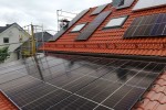 Solar Installation auf dem Dach